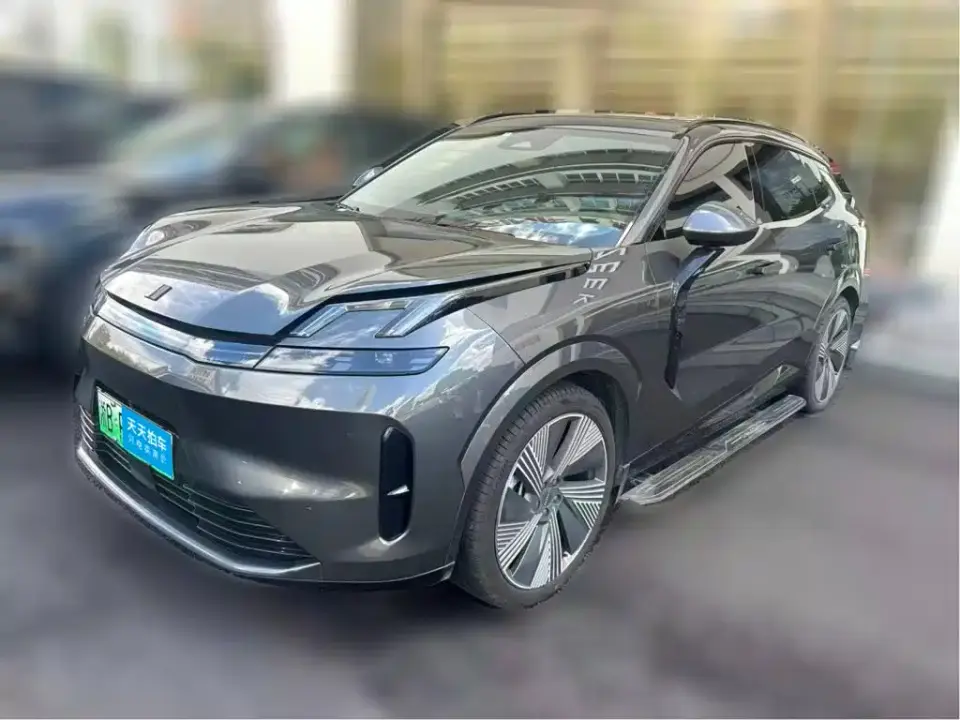 Lynk & Co 08 EM-P 245km Ultra Long Range Halo 2024
