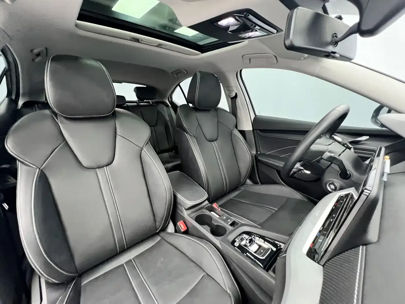 Skoda Octavia PRO TSI280 Premium Edition 2023 — фото 13