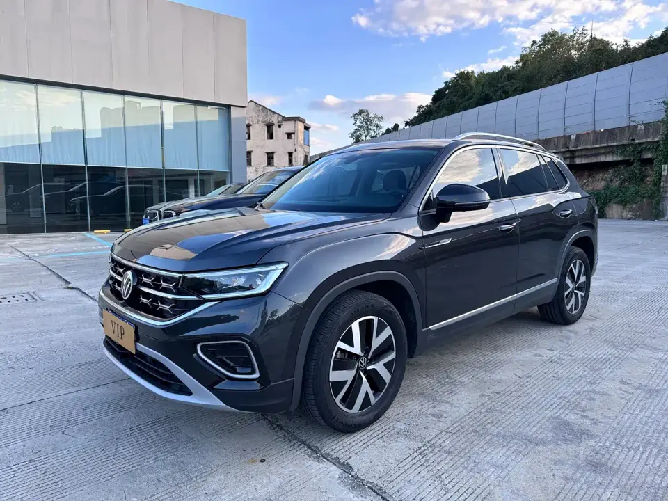 Volkswagen Tayron 330TSI 2WD Luxury Plus Advanced 2024