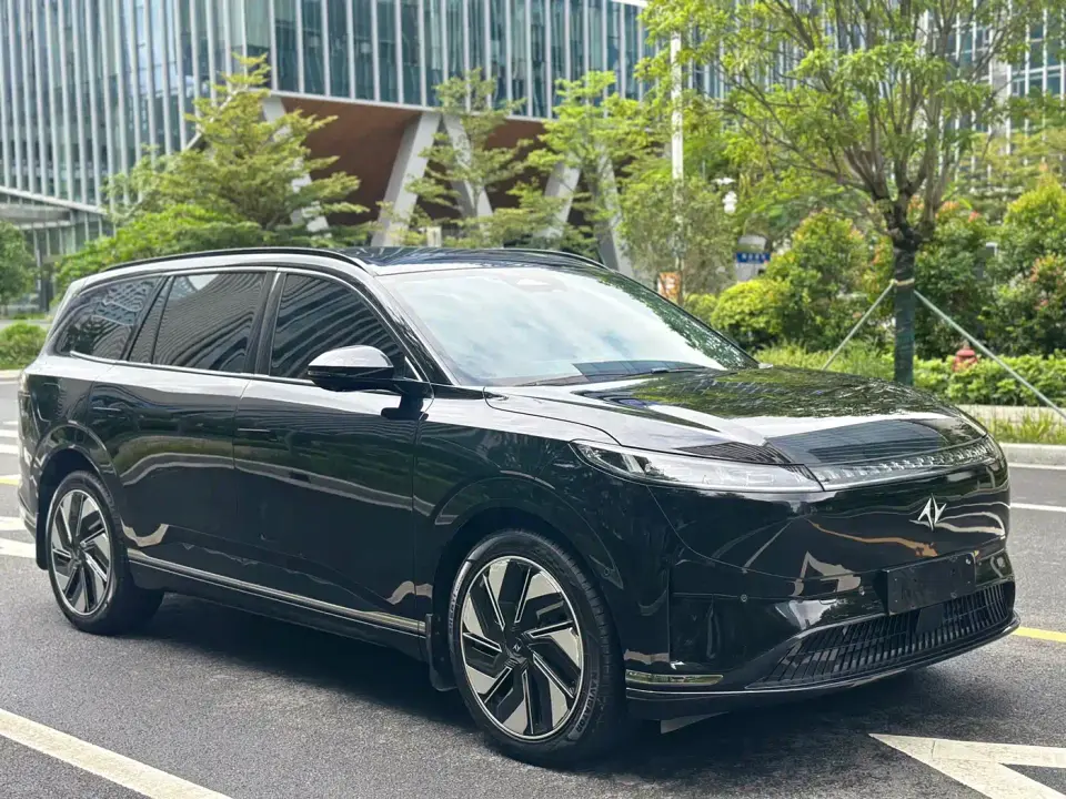 Dongfeng Yipai eπ008 210Max Range Extender 6-Seater 2024