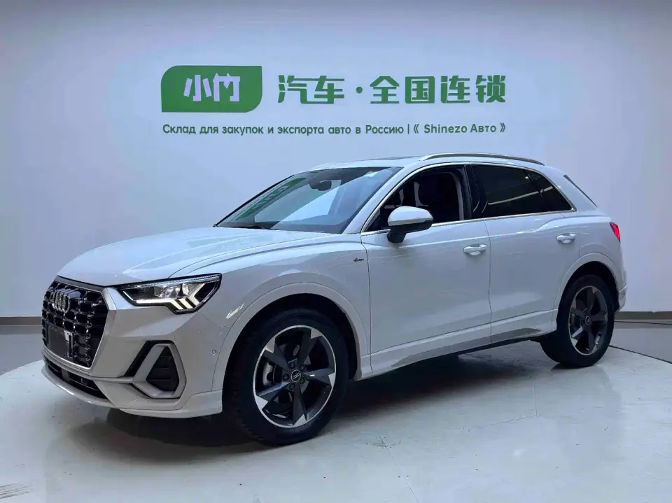 Audi Q3 35 TFSI Fashion Dynamic (1.4T) 2023