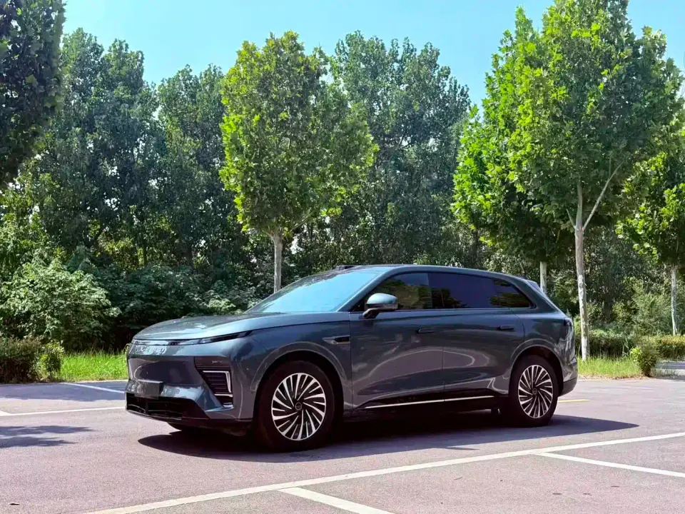 Exeed Exlantix ET Model EREV 240 Max 4WD Urban Assist 2025