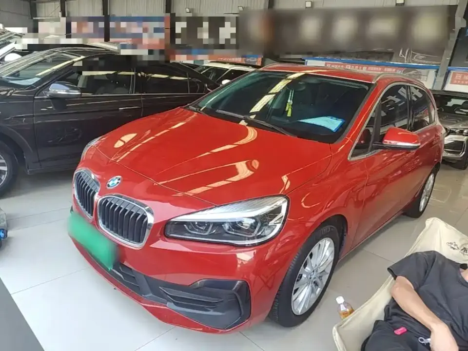 BMW 2 Series Touring 218i Luxury Line 2019
