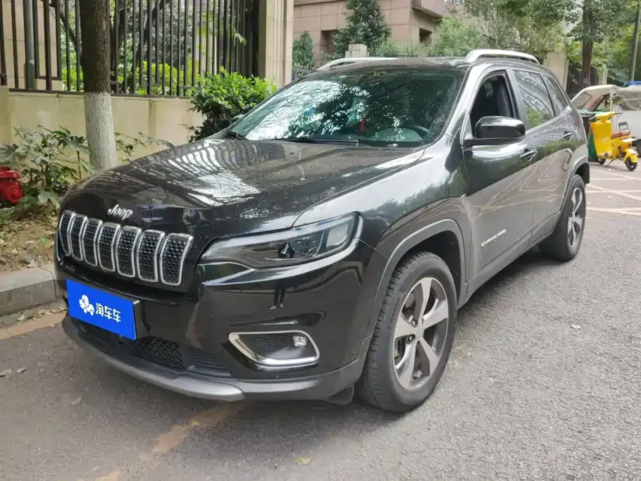 Jeep Cherokee 2.0T 4WD Exploration Edition + Autonomous Driving Package China VI 2019