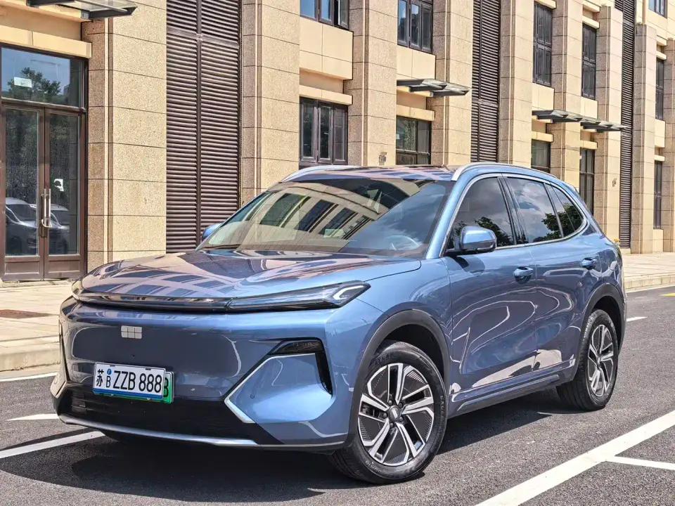 Geely Galaxy Galaxy Starship 7 EM-i Model 120km Explorer+ Edition 2024