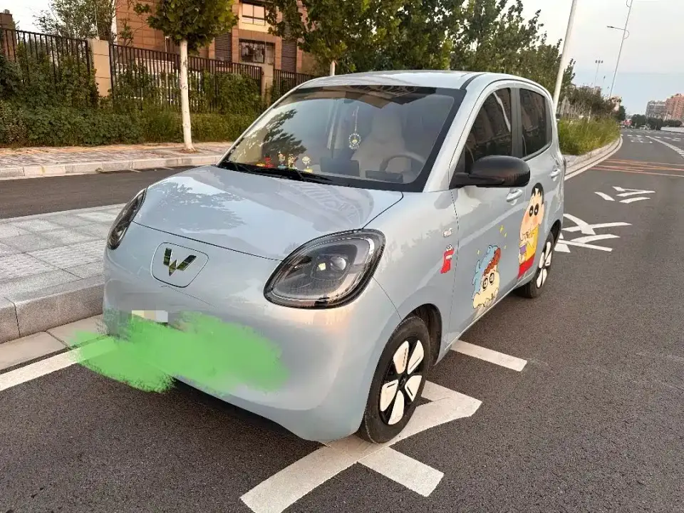 Wuling Motors Hongguang MINIEV 4-Door Premium+ Edition 2025