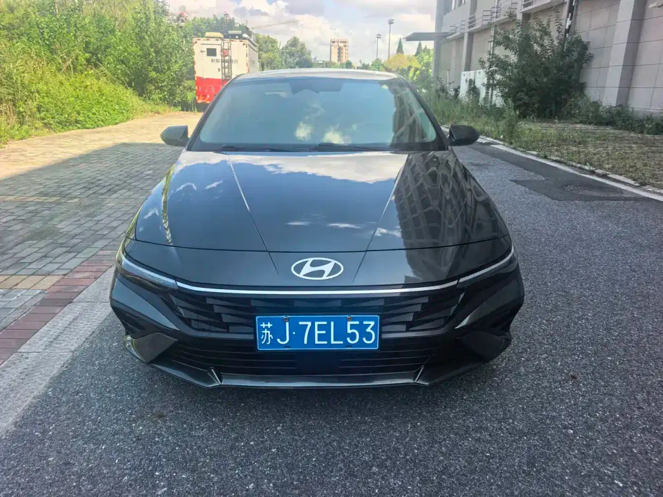 Hyundai Elantra Model 1.5L CVT LUX Premium Edition 2023