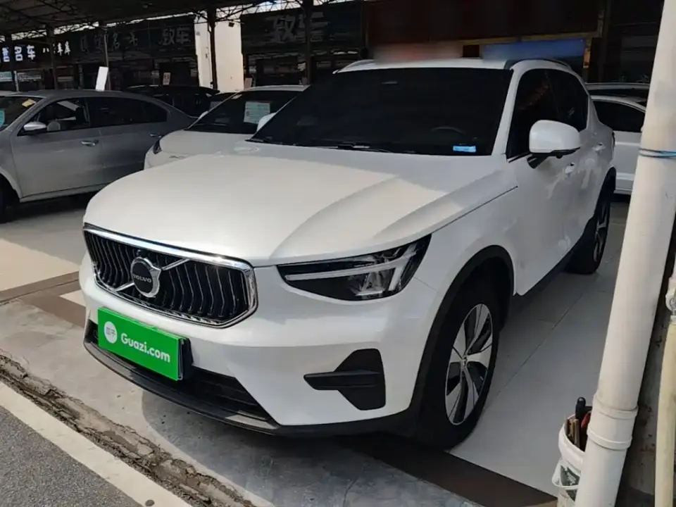 Volvo XC40 B3 Zhiyuan Luxury Edition 2023