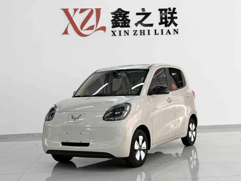 Wuling Motors Hongguang MINIEV 4-Door Advanced 2025