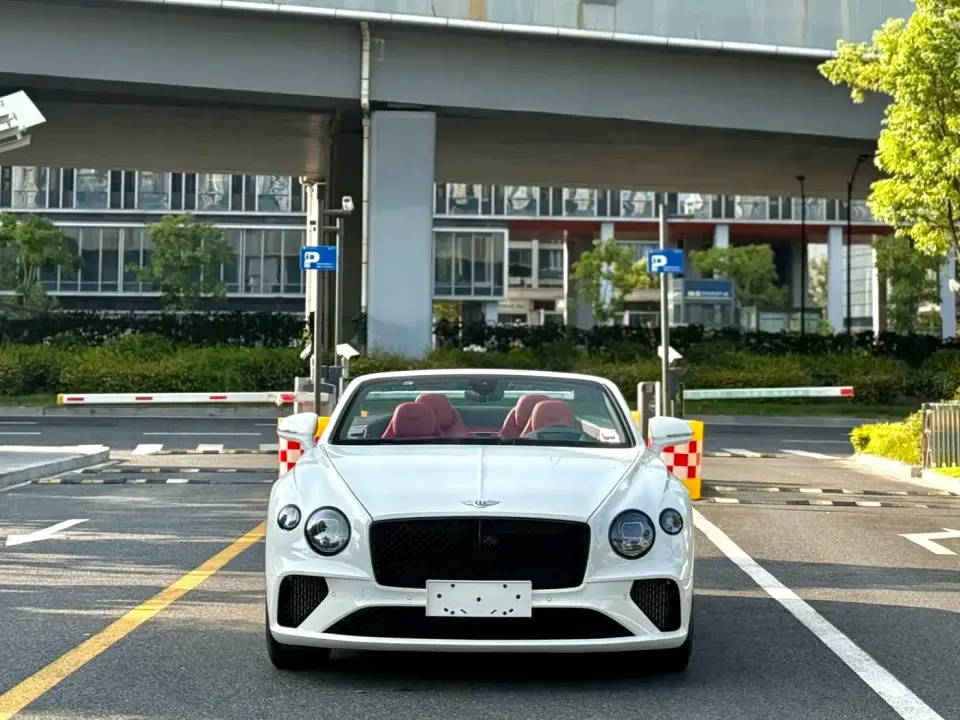 Bentley Continental 4.0T GT V8 Convertible 2021