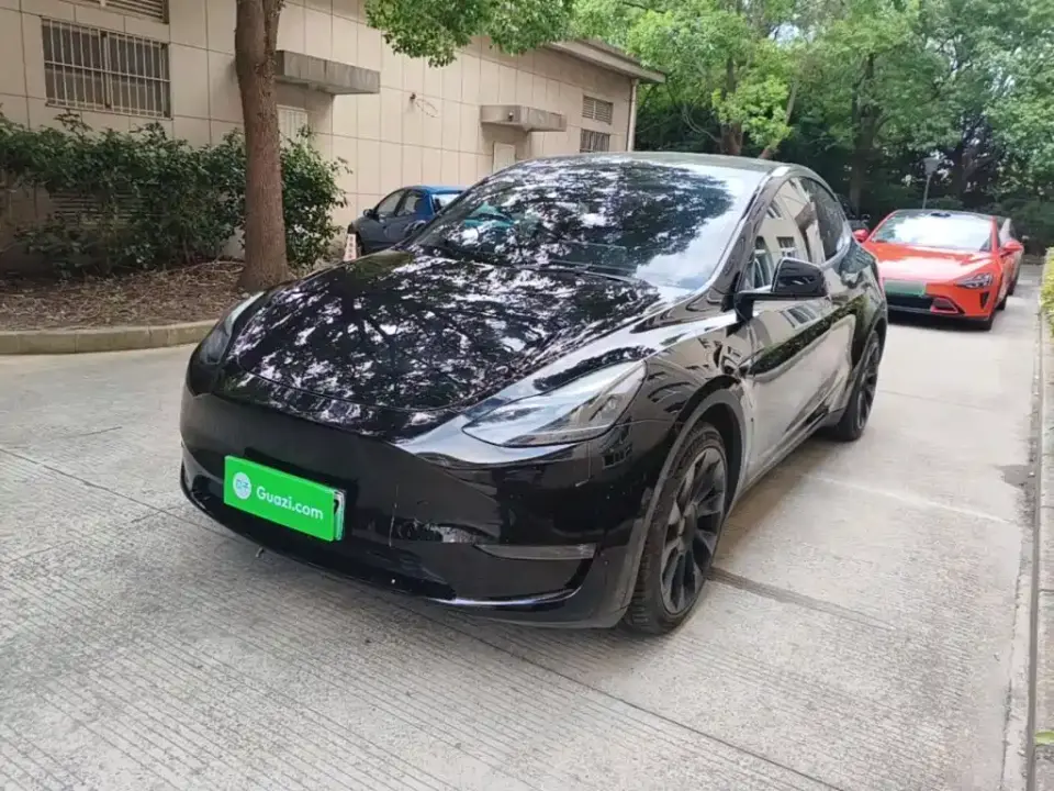 Tesla Model Y Standard Range Rear-Wheel Drive 2021