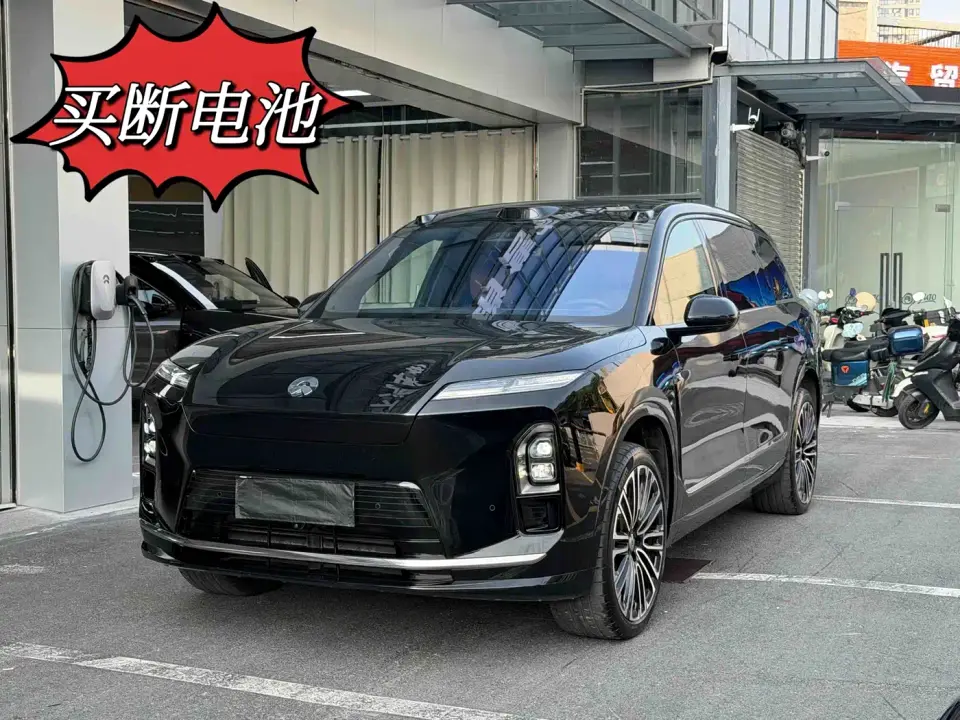 NIO ES8 Base Model 2025