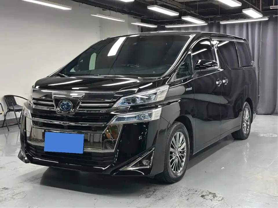Toyota Vellfire Twin Engine 2.5L HV Premium Edition 2020