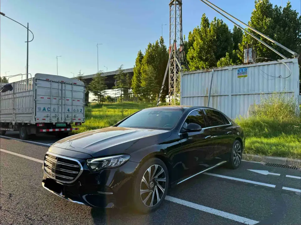 Mercedes-Benz E-Class E 300 L Luxury 2023