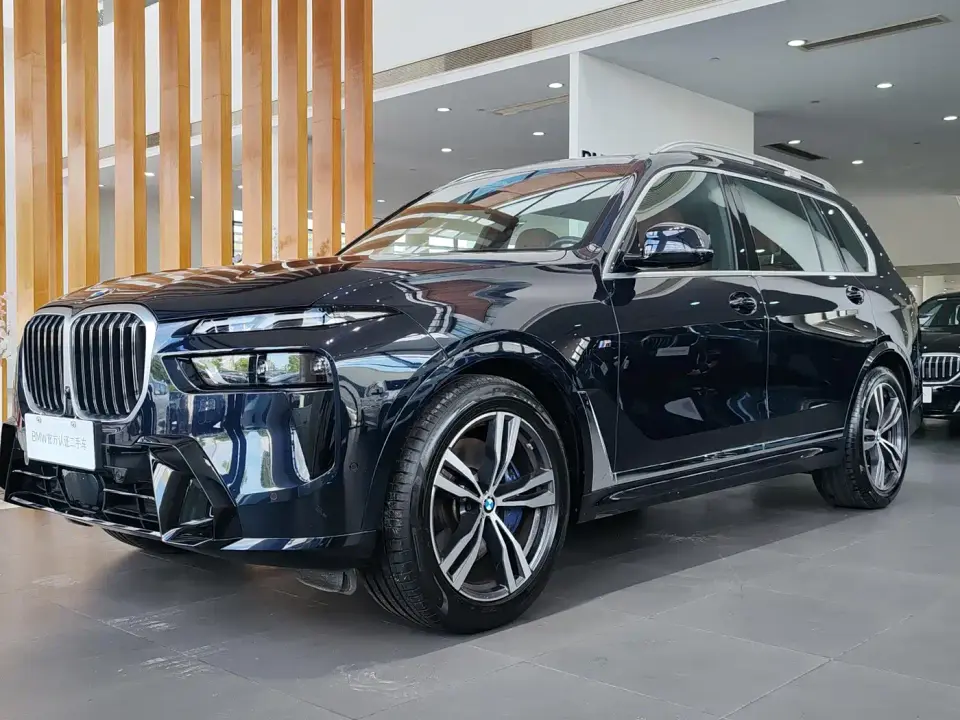 BMW X7 xDrive40i Exclusive M Sport Package 2025