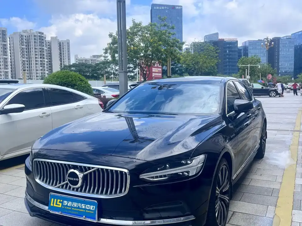 Volvo S90 B5 Inscription Luxury Edition 2023