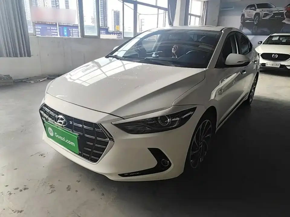 Hyundai Elantra 1.5L CVT Smart Elite 2020
