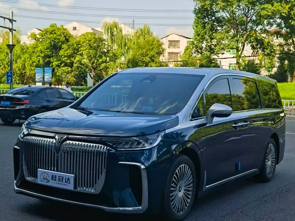 Voyah Auto Voyah Dreamer PHEV AWD Excellent Kunpeng Edition 2025