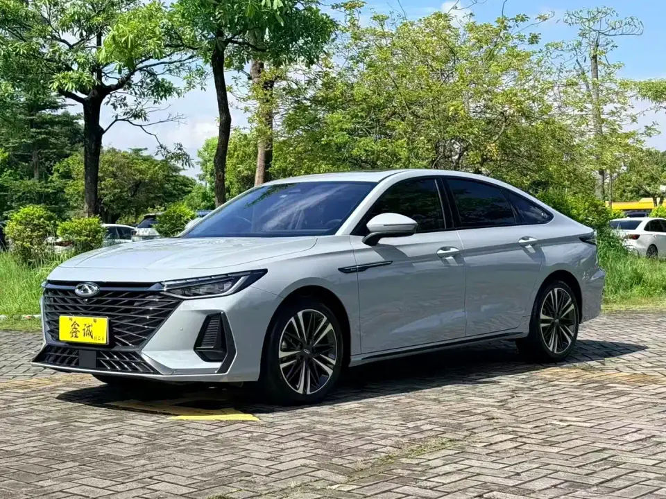 Chery Arrizo 8 Model 2.0T DCT Vigor 2025