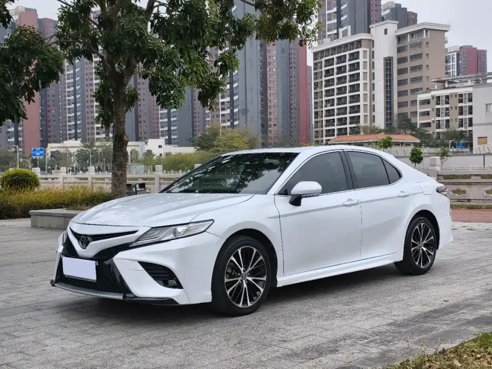 Toyota Camry 2.5S Stylish (China V) 2019