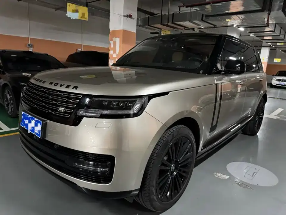 Land Rover Range Rover 3.0 L6 400PS Golden Age Extended 7-Seater 2024
