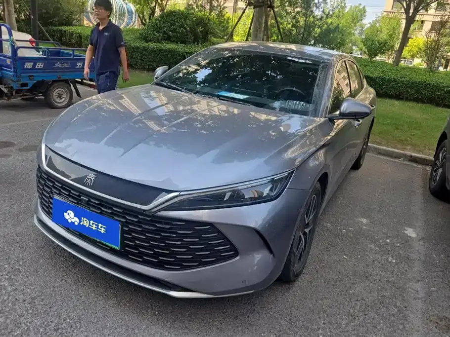 BYD Qin L DM-i 120KM Leading 2024