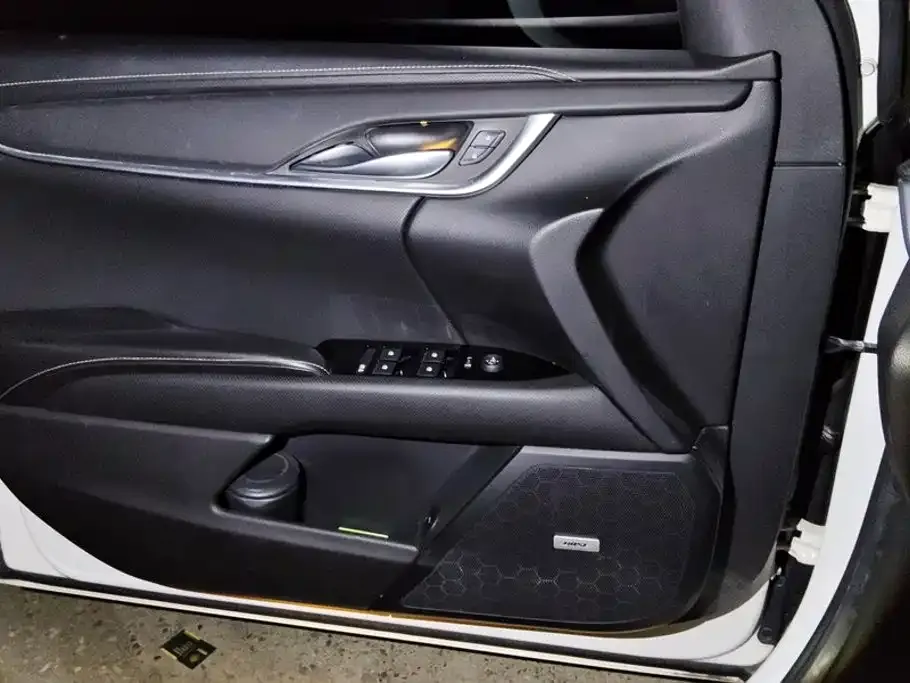 Cadillac XTS 28T Technology 2019 — фото 7