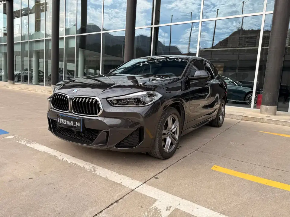 BMW X2 sDrive25i Leading M Sport Package 2021