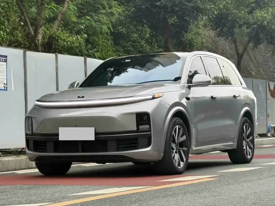 Li Auto Li L8 Air 2023