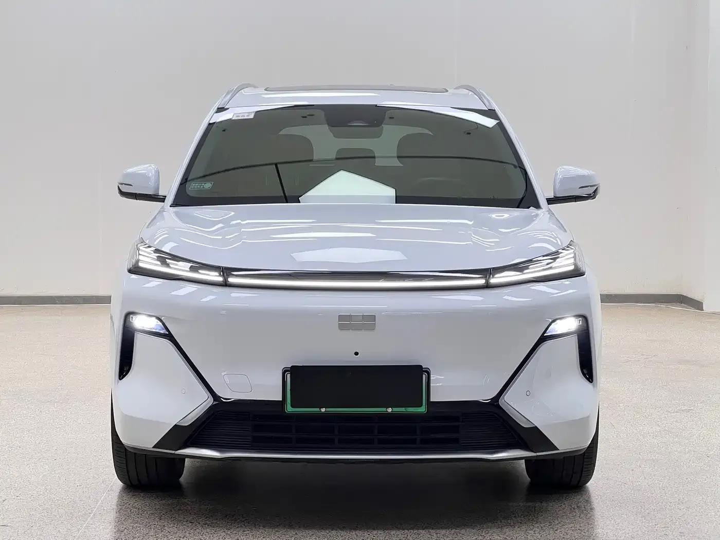 Geely Galaxy Galaxy Starship 7 EM-i Model 120km Explorer+ Edition 2025 — фото 2