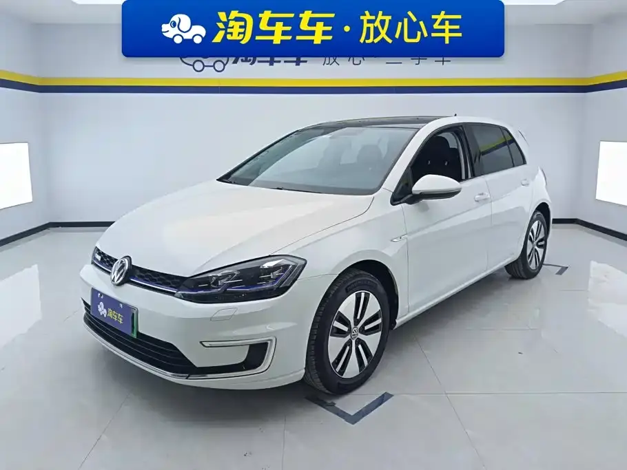 Volkswagen Golf Electric Chi 2021