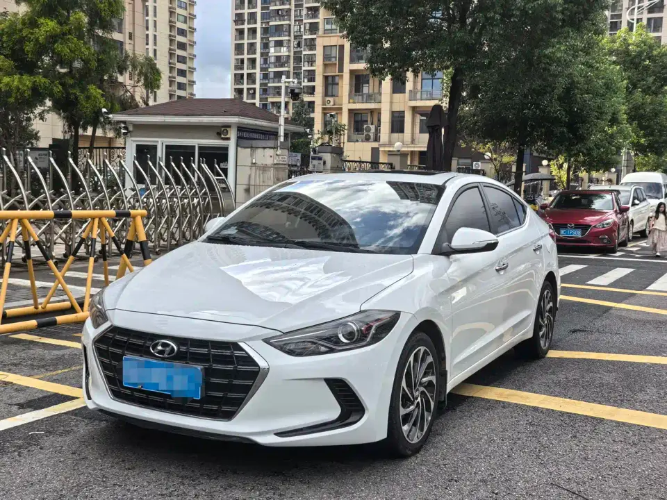 Hyundai Elantra 1.4T DCT Dynamic·Vitality 2020
