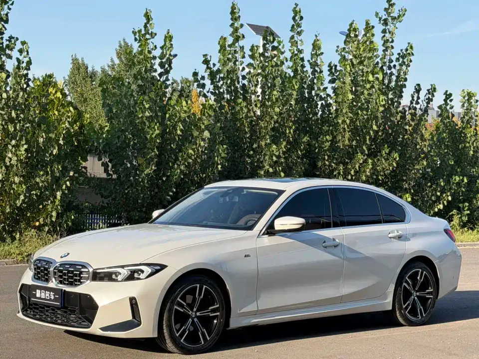 BMW 3 Series 325i M Sport Package 2024