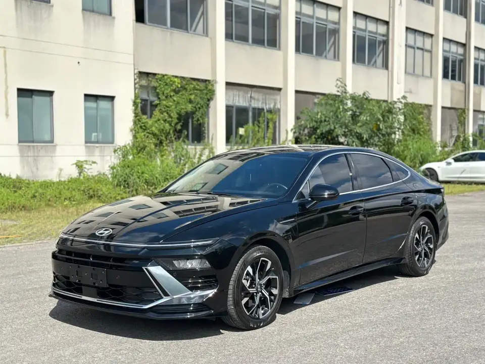 Hyundai Sonata 1.5T Pro 2025
