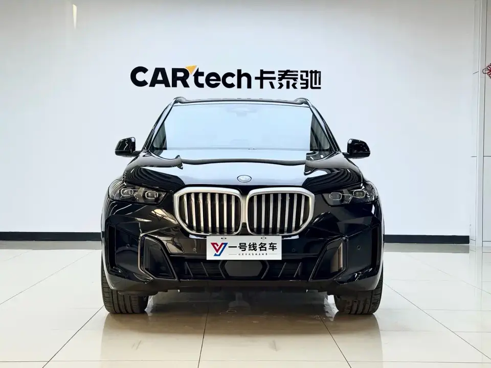 BMW X5 xDrive 30Li Premium M Sport Black Night Package 2024