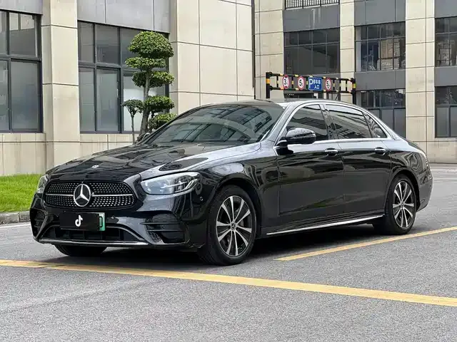 Mercedes-Benz E-Class New Energy Facelift E 350 e L Plug-in Hybrid Sport Sedan 2022