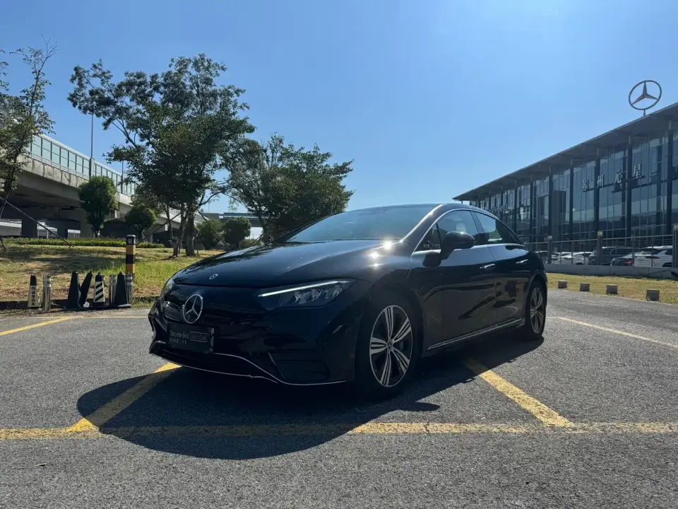 Mercedes-Benz EQE Model 500 4MATIC Luxury Edition 2025