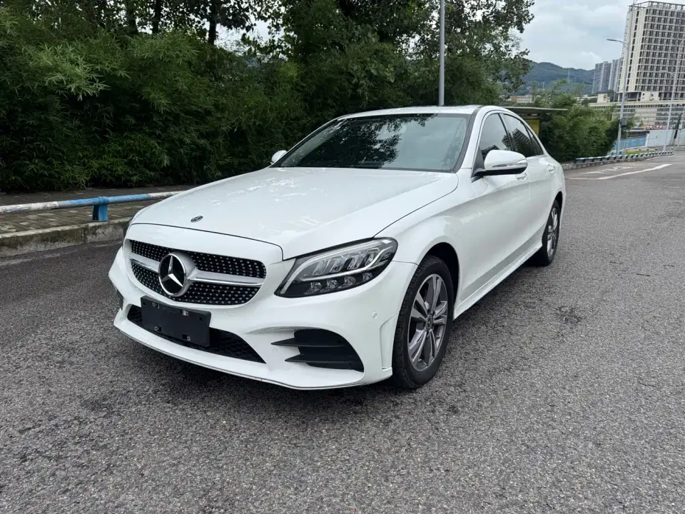 Mercedes-Benz C-Class Facelift C 200 L Fashion 2020