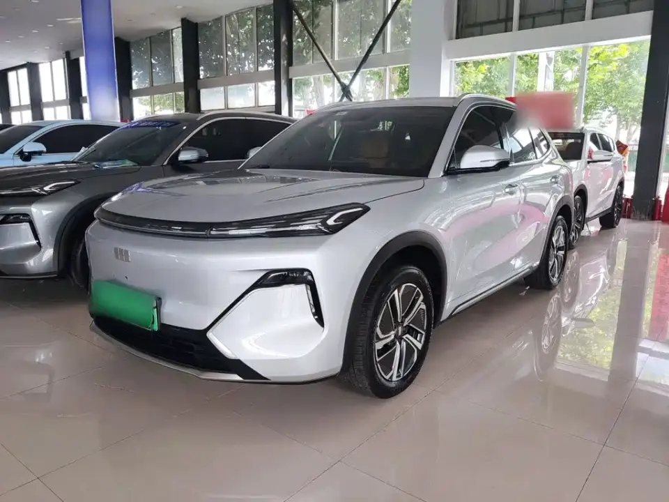 Geely Galaxy Galaxy Starship 7 EM-i Model 120km Voyage+ Edition 2025