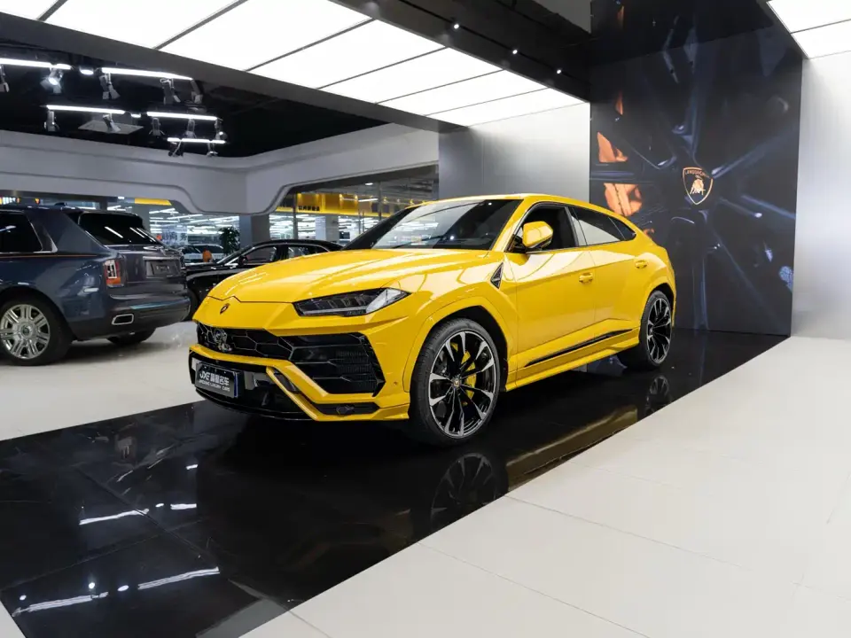 Lamborghini Urus 4.0T V8 2020