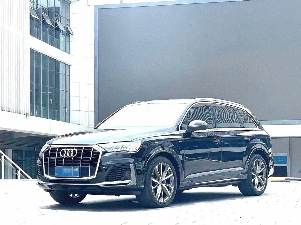 Audi Q7 55 TFSI quattro S line Sport 2023