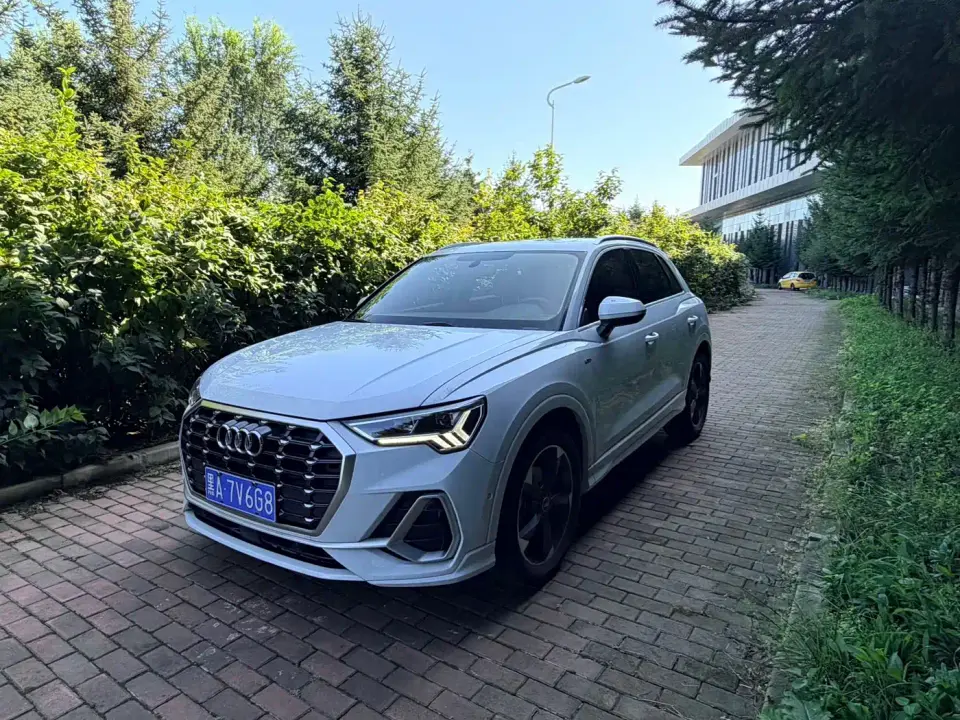Audi Q3 35 TFSI Fashion Dynamic 2022