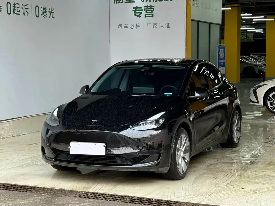 Tesla Model Y Facelift Rear-Wheel Drive Version 2023