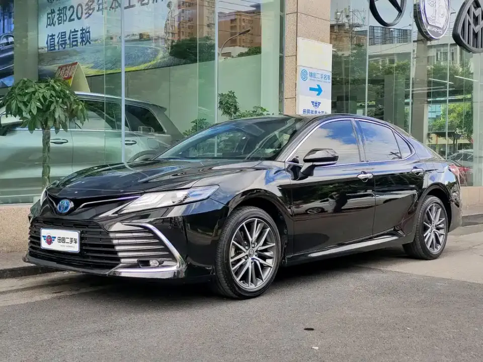 Toyota Camry Hybrid 2.5HG Luxury Edition 2022