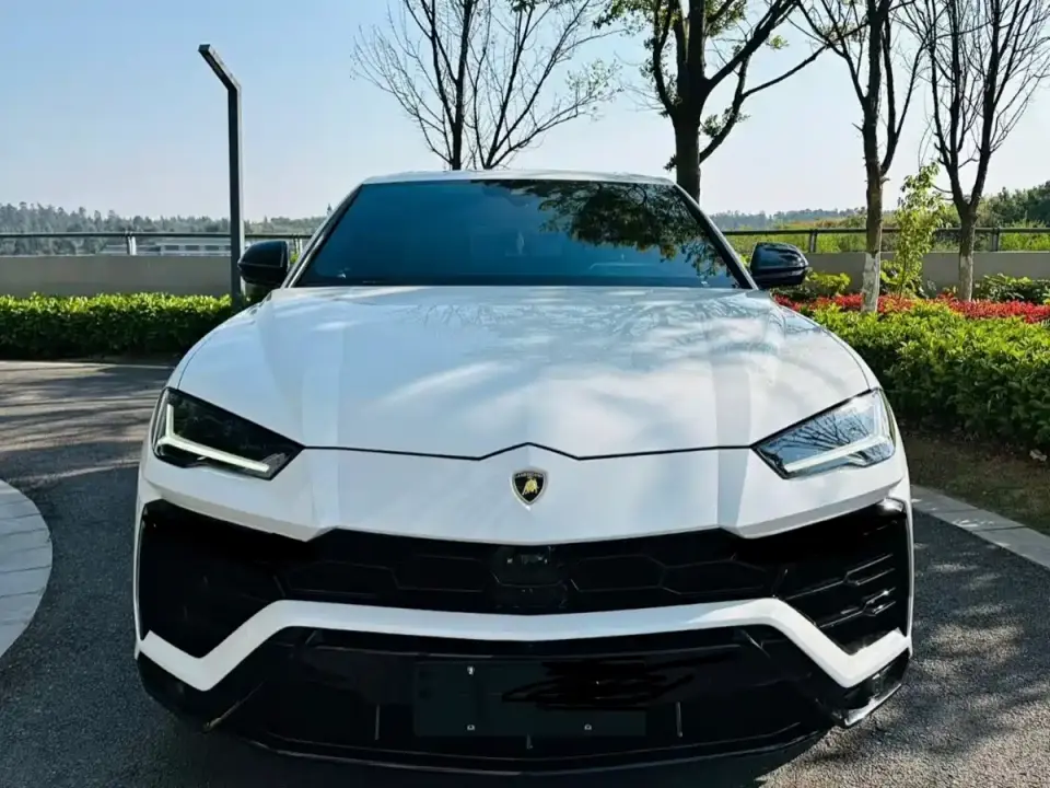 Lamborghini Urus 4.0T V8 2020