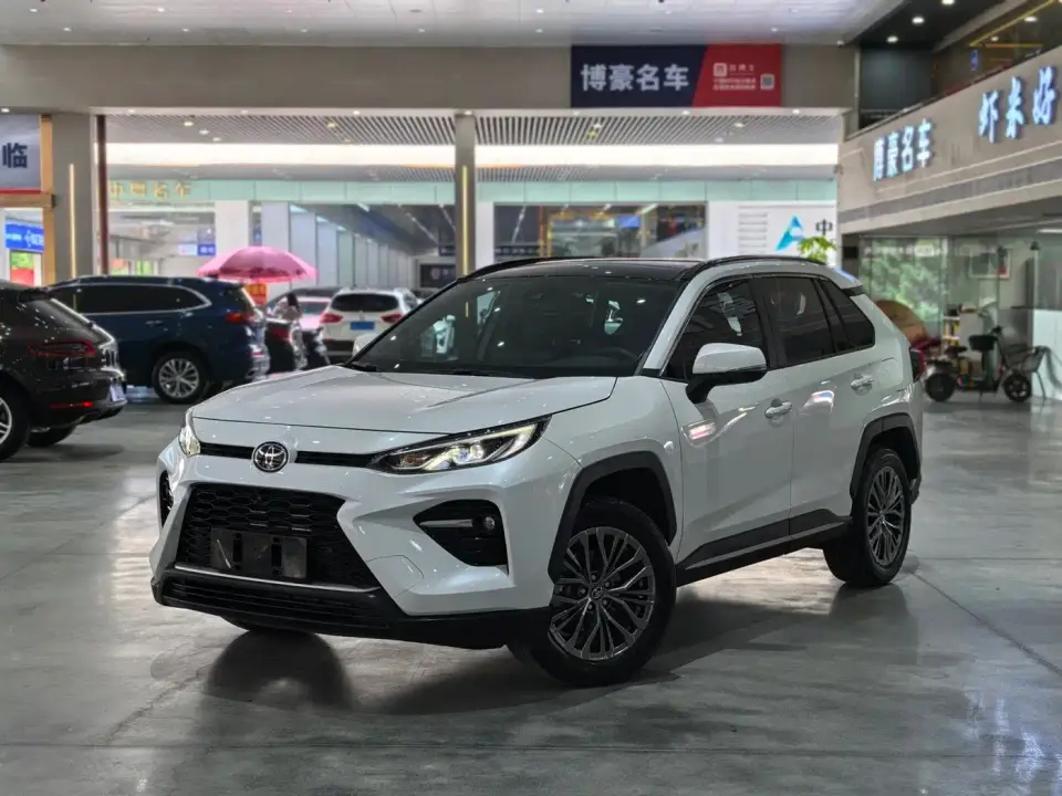 Toyota Wildlander 2.0L CVT 2WD Luxury PLUS Edition 2024
