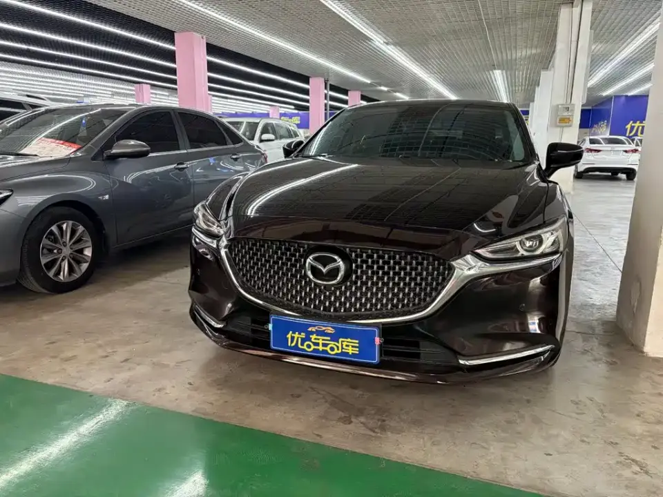 Mazda Atenza 2.0L Skyactiv Luxury 2020