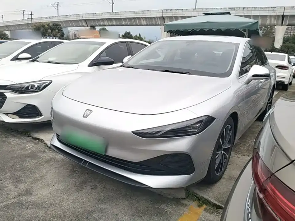 Roewe D7 DMH 125km World Champion Edition 2025
