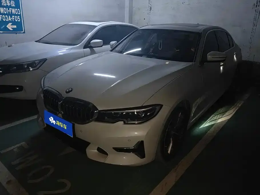 BMW 3 Series 325Li Launch Edition 2020