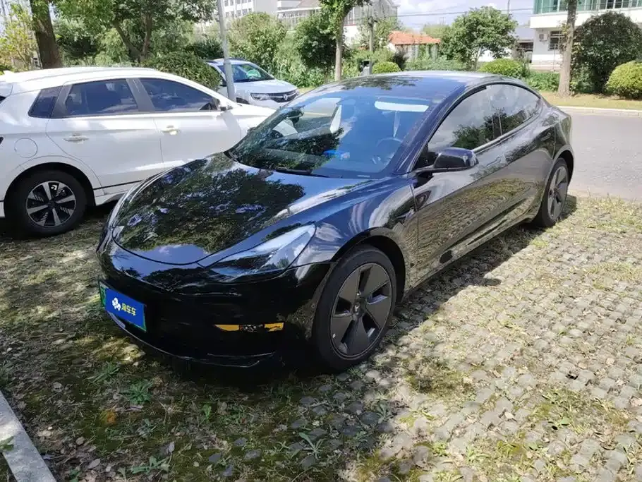 Tesla Model 3 Model Rear-Wheel Drive Version 2023